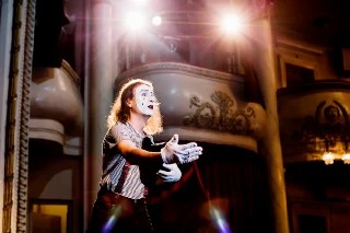 Básico em Arte Teatral